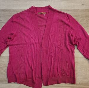 Belldini lightweight bright pink cropped shrug 3/4 sleeves LIKE NEW